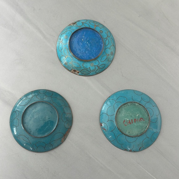 Antique Chinese Cloisonné Small Dishes - Picture 8 of 8